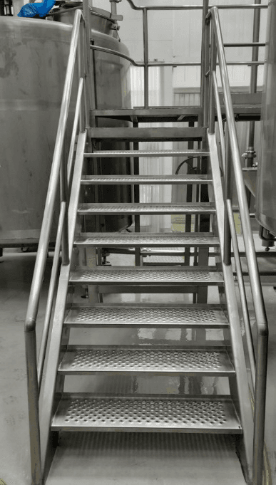 Escaleras y Accesos - Preview 2